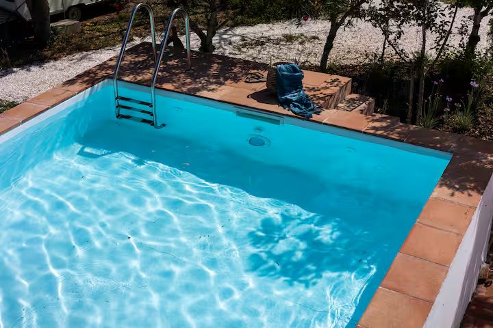 Piscina da casa MonteZinho